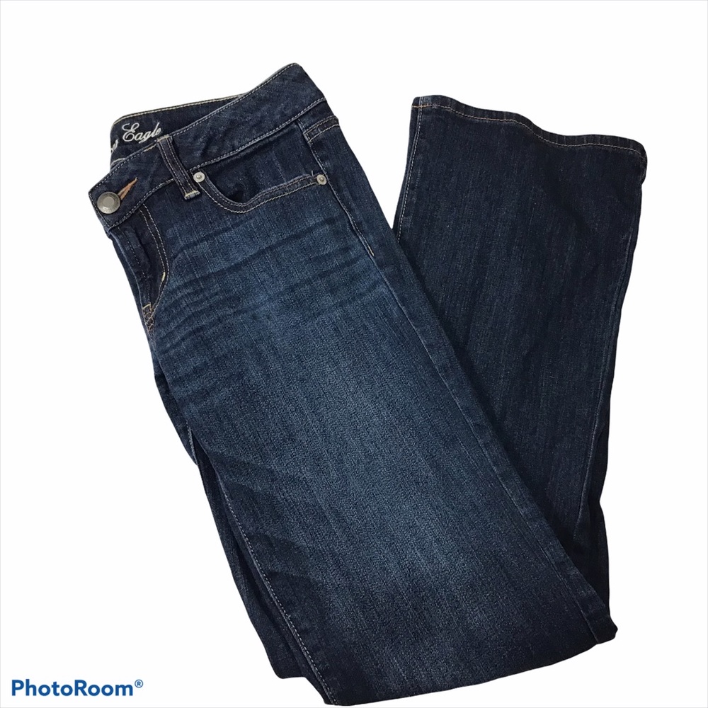 AEO Favorite Boyfriend Jeans Size 6